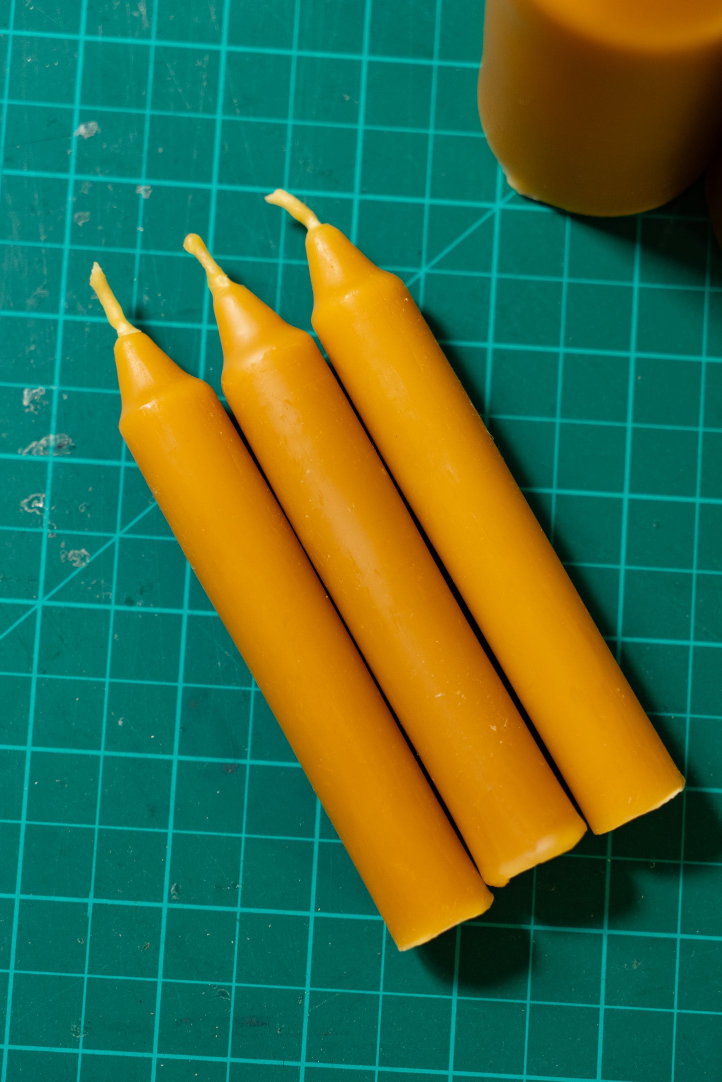 Gift box - Honey, beeswax candles, handmade stained glass honeycomb suncatcher